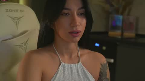 Leora online show from 18, 10, 2025