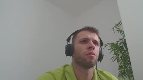 leozinhohd online show from 11, 11, 2025