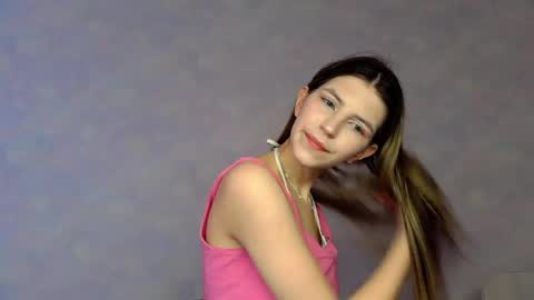 Snapshot of lesleycharm chatting on 1, 4, 2026 Lesley online show from 1, 4, 2026