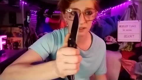 LesleyGumGrass- The Boring Trans girl online show from 1, 3, 2025