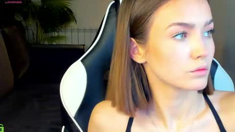 Snapshot of leslie_scottt chatting on 14, 5, 2026 Leslie online show from 14, 5, 2026