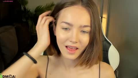 Snapshot of leslie_scottt chatting on 17, 5, 2026 Leslie online show from 17, 5, 2026
