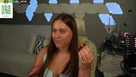 LeslieKorfs online show from 27, 9, 2025