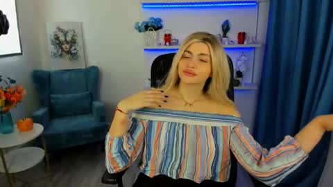 lesliemineg online show from 18, 10, 2025