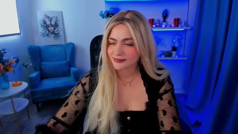 lesliemineg online show from 23, 10, 2025