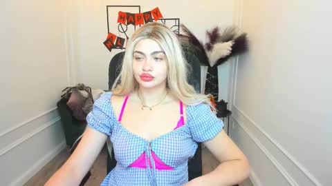 lesliemineg online show from 27, 10, 2025