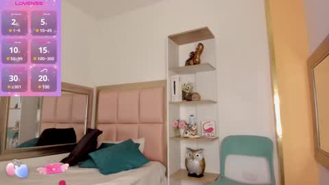 Lesly online show from 17, 12, 2024