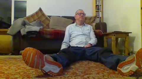 Snapshot of letmestrip chatting on 9, 1, 2025 paul online show from 9, 1, 2025