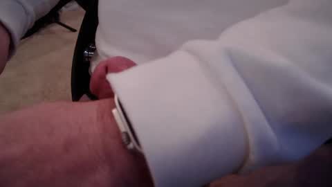 letmestrokeit online show from 10, 1, 2025