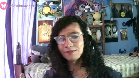 Lewd Mooncat online show from 5, 5, 2026