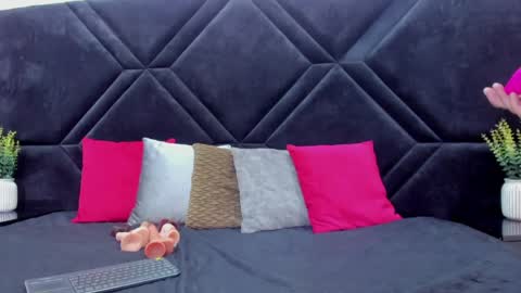 Snapshot of lexadimary chatting on 4, 5, 2026 lexa online show from 4, 5, 2026