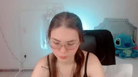 Lexas Room online show from 1, 12, 2025