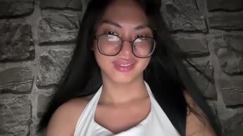 Hev Lexi online show from 7, 1, 2025