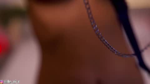 Snapshot of lexi_reed_ chatting on 10, 10, 2025 Lexi Reed online show from 10, 10, 2025