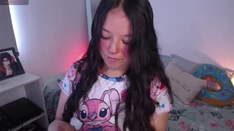 Snapshot of lexie_babe chatting on 8, 10, 2025 Lexie Thompson 8pm 0000am -5 online show from 8, 10, 2025