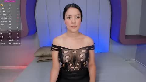 Snapshot of lexiethompson_ chatting on 11, 9, 2025 Lexie Thompson online show from 11, 9, 2025