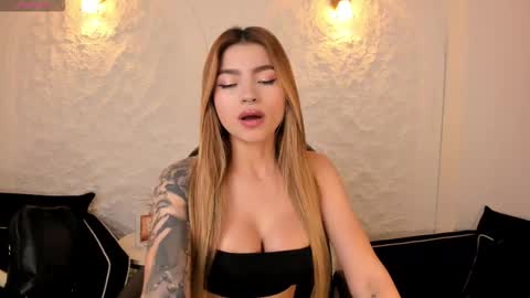 Lexie  online show from 3, 2, 2026