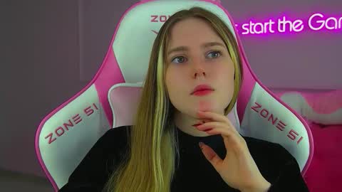 Lexi online show from 25, 11, 2025