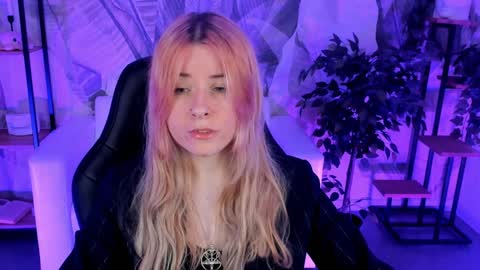 Lexi Wenford NO NUDE GODDESS online show from 14, 12, 2024