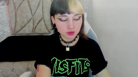 Snapshot of lexrosse chatting on 2, 2, 2026 lexrosse online show from 2, 2, 2026