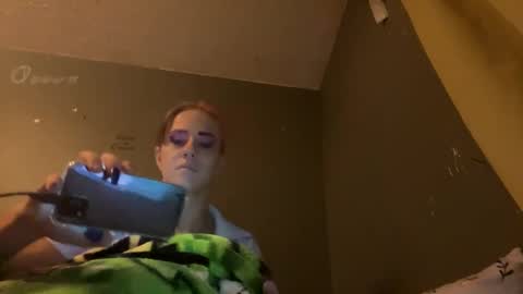 Snapshot of lexxndemm chatting on 21, 12, 2024 lexxndemm online show from 21, 12, 2024