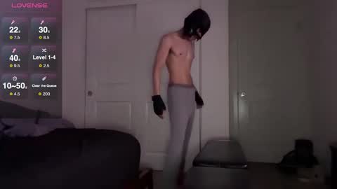 Dromaeosaurex online show from 6, 10, 2025