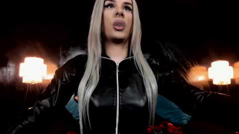 Snapshot of lexxymiss chatting on 6, 3, 2025 eva lexy you may call me Miss online show from 6, 3, 2025