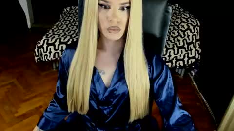 Snapshot of lexxymiss chatting on 4, 10, 2025 eva lexy you may call me Miss online show from 4, 10, 2025
