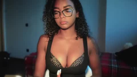 Snapshot of lexy_squirt_queen chatting on 4, 7, 2026 LEXY - Independent account online show from 4, 7, 2026