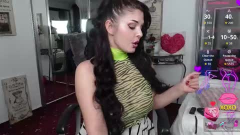 Adina  online show from 29, 9, 2025