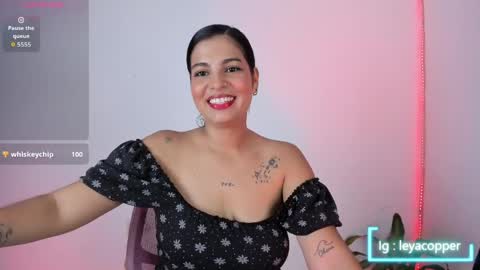 Snapshot of leyacopper chatting on 29, 5, 2026 Leya online show from 29, 5, 2026