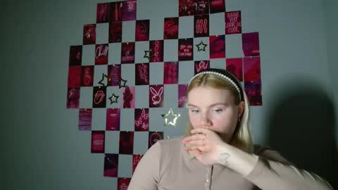 Leyla online show from 7, 11, 2025