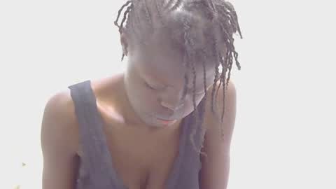 Snapshot of leylani69 chatting on 18, 7, 2026 laylani69 online show from 18, 7, 2026