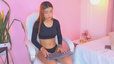 Leyla online show from 2, 2, 2026