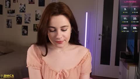 Snapshot of leziiowl chatting on 16, 11, 2025 leziiowl online show from 16, 11, 2025