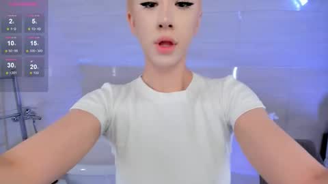 Lisa online show from 30, 9, 2025