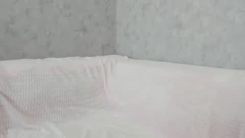 LEANNAA online show from 14, 12, 2025