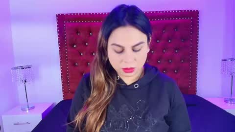 Lia  online show from 29, 9, 2025