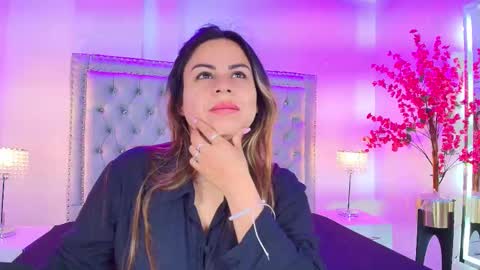 Lia  online show from 18, 10, 2025