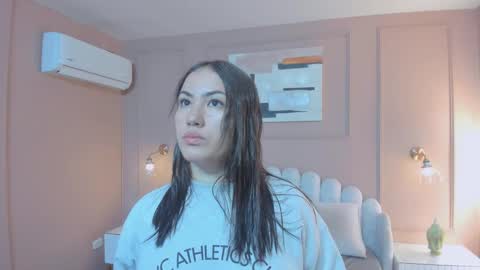 Snapshot of lia_ass chatting on 5, 2, 2025 Liss 3 online show from 5, 2, 2025