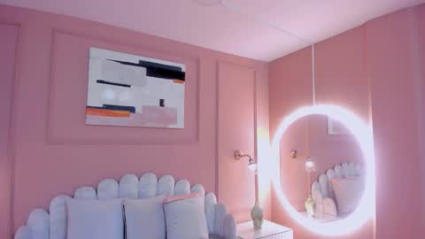 Snapshot of lia_ass chatting on 22, 10, 2025 Liss 3 online show from 22, 10, 2025