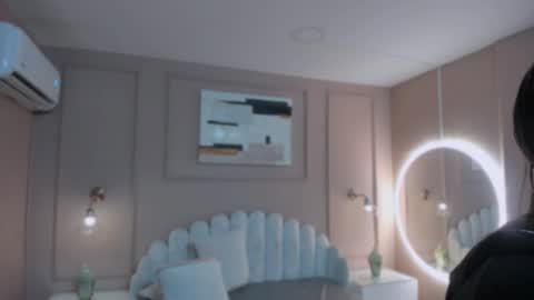 Snapshot of lia_ass chatting on 24, 10, 2025 Liss 3 online show from 24, 10, 2025