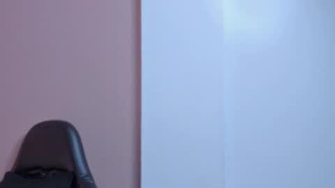 Snapshot of lia_ass chatting on 13, 11, 2025 Liss 3 online show from 13, 11, 2025