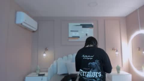 Snapshot of lia_ass chatting on 27, 11, 2025 Liss 3 online show from 27, 11, 2025