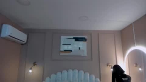 Snapshot of lia_ass chatting on 22, 12, 2025 Liss 3 online show from 22, 12, 2025