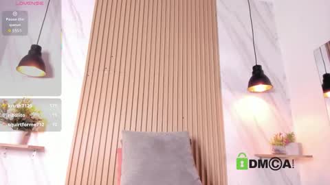 lia_harper_ online show from 15, 11, 2025