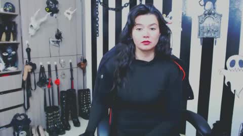 . online show from 2, 12, 2024