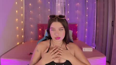 Snapshot of lia_little18 chatting on 26, 1, 2025 lia_little18 online show from 26, 1, 2025