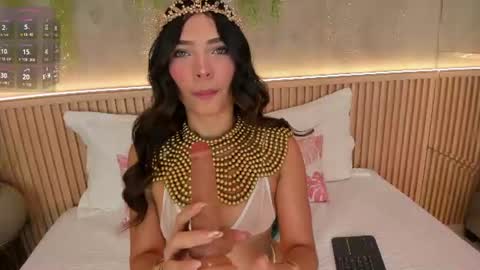 Snapshot of lia_montclair chatting on 5, 7, 2026 lia_montclair online show from 5, 7, 2026