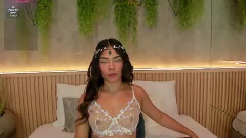Snapshot of lia_montclair chatting on 27, 7, 2026 lia_montclair online show from 27, 7, 2026